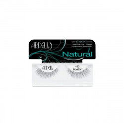 Set of false eyelashes...